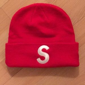 🔥AUTHENTIC SUPREME NEW ERA RED BEANIE